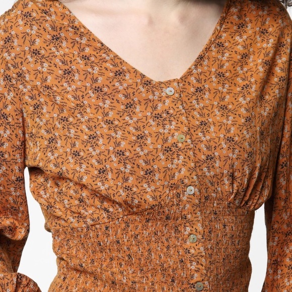 ONLY Women’s V Neck Printed Top - S - Picture 4 of 17